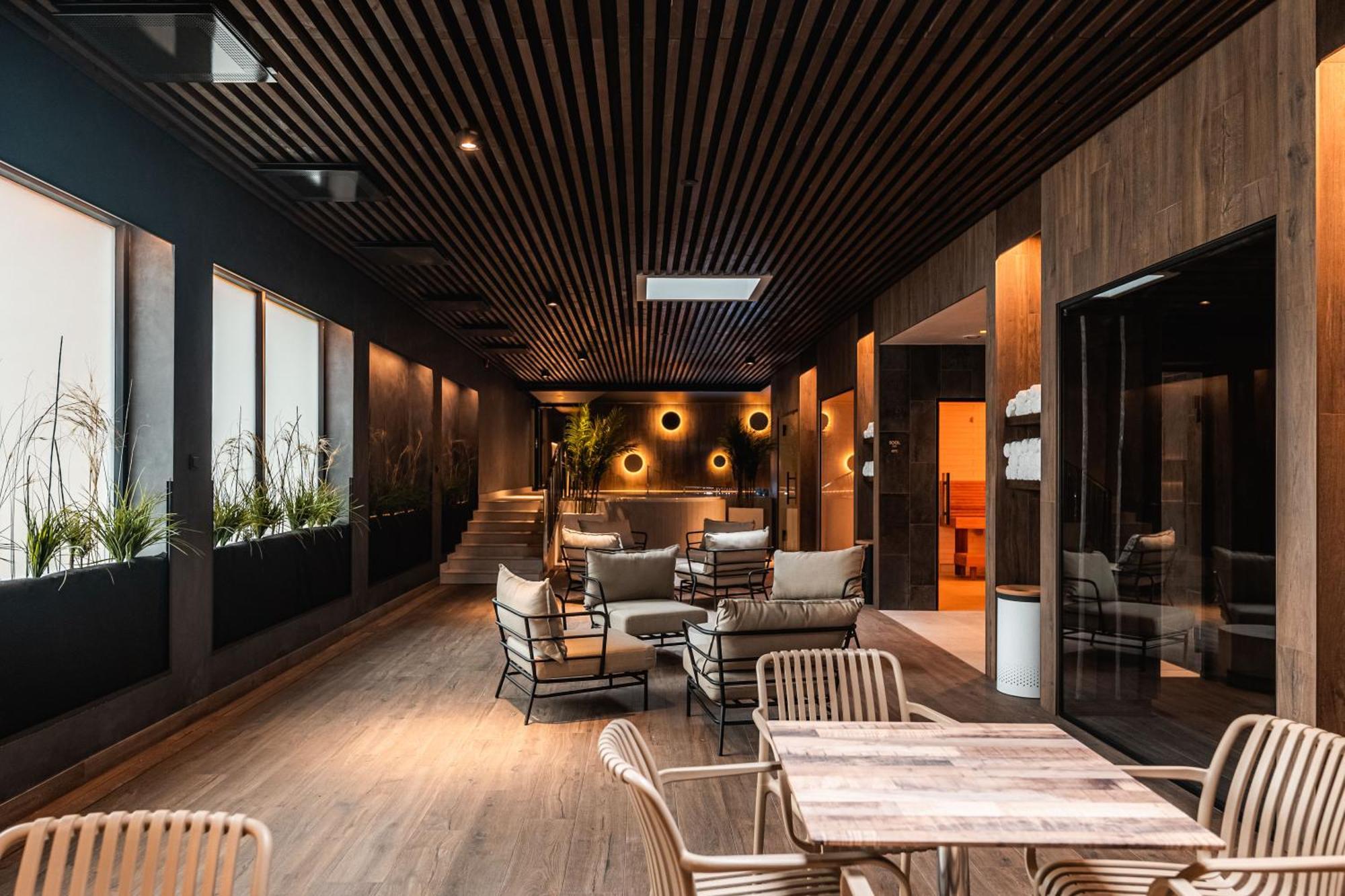 Oe Seaside Suites & Spa Kuressaare Exterior foto