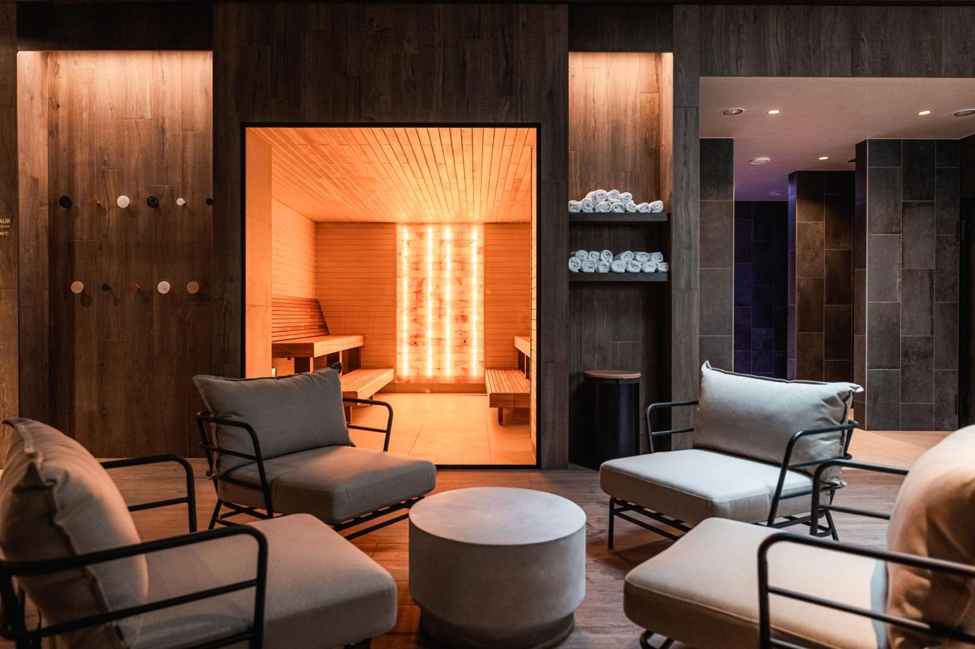 Oe Seaside Suites & Spa Kuressaare Exterior foto